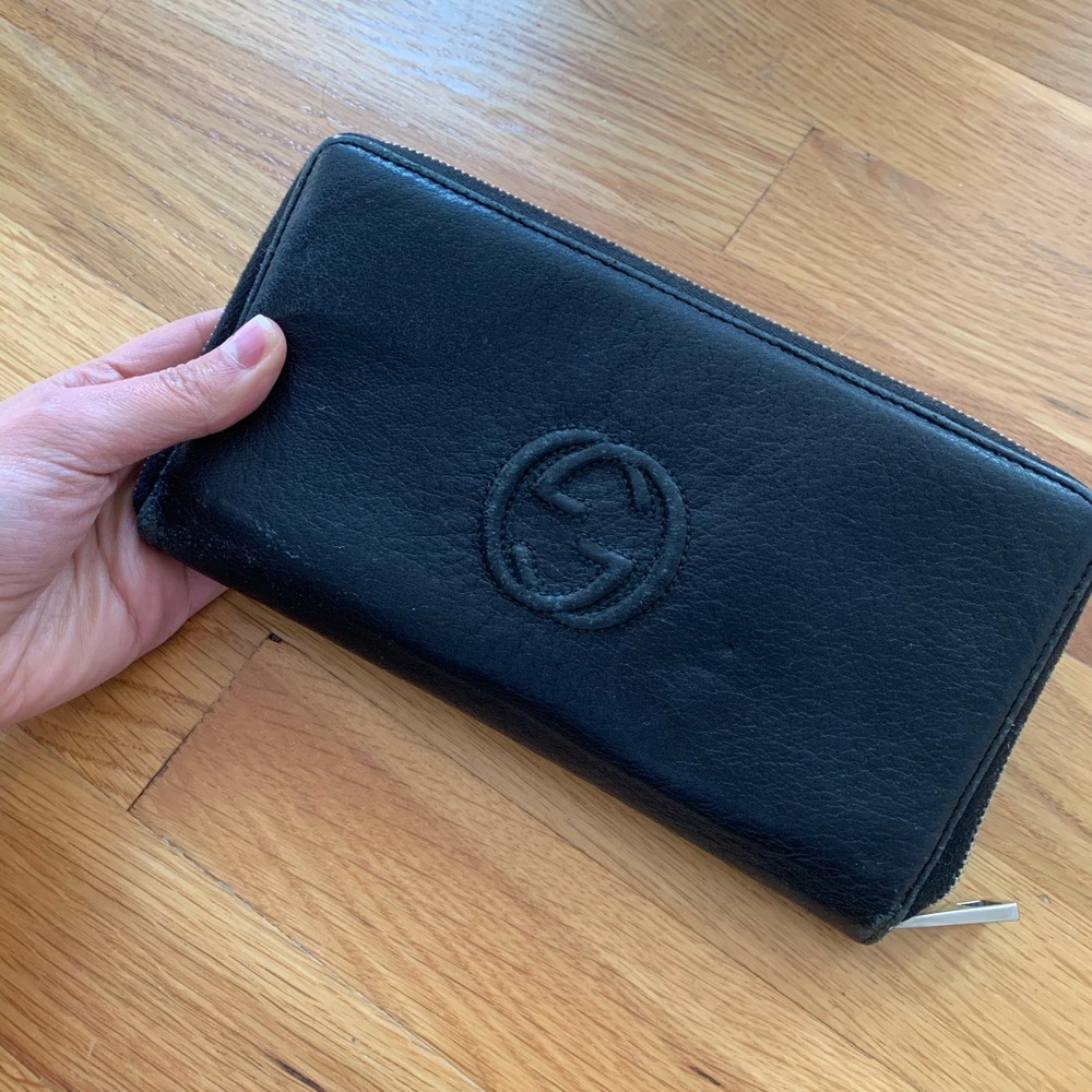 Gucci wallet